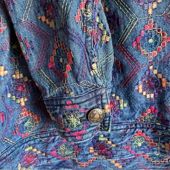 COLDWATER CREEK Boho Aztec Tribal Multicolor Embroidered Cotton Denim Jacket XL - Picture 13 of 16